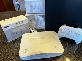 Analogue 650245034119 3d White N64 With 2 Matching 8bitdo Controllers