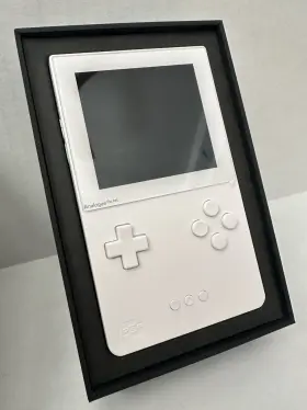 Ap-c02-se Analogue Pocket White Handheld System Usb-c Connectivity Model