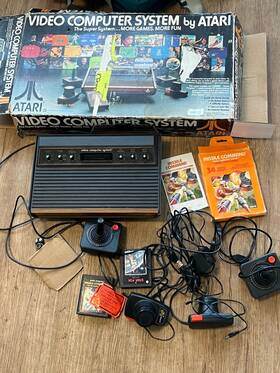 Atari 015881250147 2600 Console Controller Styles Adapter Box Untested