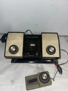637.25796 Atari 1975 Sears Roebuck And Co. Tele-games Pong 637.25796 Atari 1975 Sears Roebuck And Co. Tele-games Pong