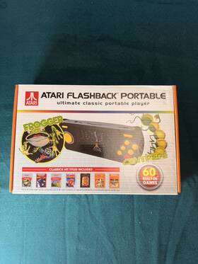Atari Ap2632 Flashback Portable Console 60 Games Built-in Tested Complete Box