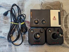 Atari Dgunl-7012 My Arcade Game Station Pro Video Console 200 Games Wireless Joysticks