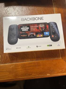 Backbone Bb-02-p-br One 2nd Gen Gaming Controller For Iphone Lightning Port Black New