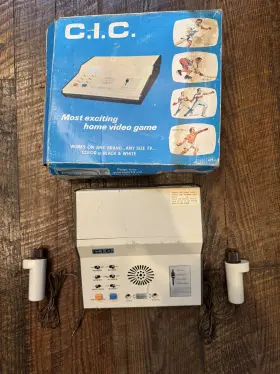 101-4 C.i.c. - Accurate Electronics Industry Vtg Home Video Game System Controllers In Original Box Retro Gaming
