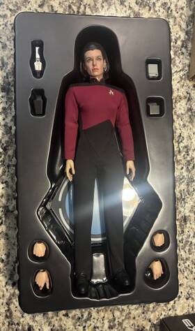 Exo-6 Exo-01-088 Exo-6 1/6 Scale Tng Ensign Ro Laren Figure Star Trek Ships Fast