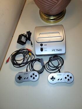 Fc Twin 666486816810 Yobo System Console - Snes And Nes Tested