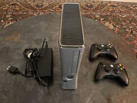 Halo W3g-00047 Xbox 360 S Slim Reach Edition 250gb Console