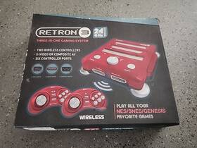 Hyperkin 13048 01535 Retron 3 2.4ghz Snes /nes /genesis Console And Controller. Battery Not
