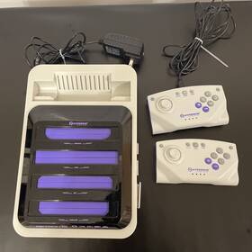 Hyperkin Retron5 Console With 2 Controllers