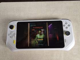 Logitech 943-000126 G Cloud White Handheld System Gaming Xbox Protective Case