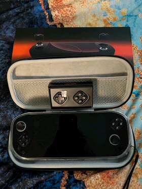 Mangmi 445018166141 Pocket Max Game Console Bundle With Accessories