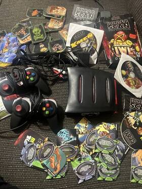 Mattel K4386 Hyperscan Video Game Console Lot Controllers Ben 10 X-men Wrestling Cards
