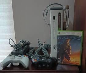 Microsoft 013162184605 2008 Xbox 360 Pro 60gb White Jasper Console Wireless Controller And Cords Read