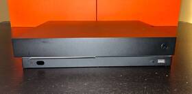 Microsoft 027820193617 Xbox One X 1tb Video Game Console Black 4k 6 Games Cod Minecraft Lot