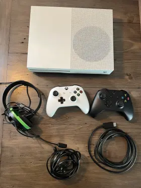 Microsoft 074927664448 Used-microsoft Xbox One S 500gb-white Great Condition Full Functional