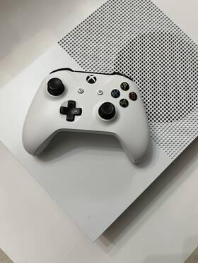 Microsoft 10 14131881224979393016 Xbox One S Digital 2019 Version Includes Console Controller Cords. Great Cond