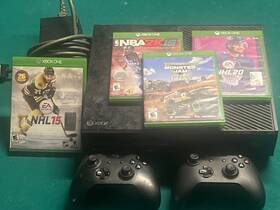 Microsoft 1269928226 Xbox One 500gb Lot - 2 Controllers 4 Games Includes Power Cord