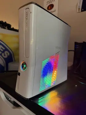1349 Microsoft Xbox 360 Slim - Limited Edition White 500gb Hdd Power Brick Leds