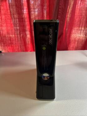 Microsoft 1436 Xbox 360 S 250gb Console Gaming System Glossy Black 1439