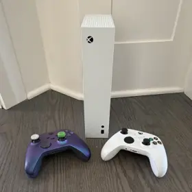 149143513038015214917 Microsoft Xbox Series S Console White Two Controllers Hdmi