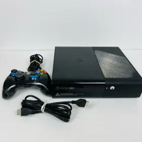 1538-a Microsoft Xbox 360 E With 3rd Party Controller Hdmi No Power Cord 4gb Read