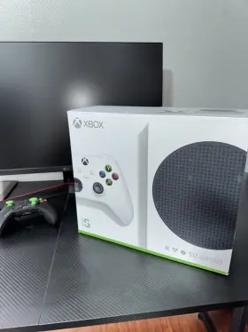 Microsoft 158967204417 Xbox Series S 512gb Ssd All Digital Gaming Console Robot White