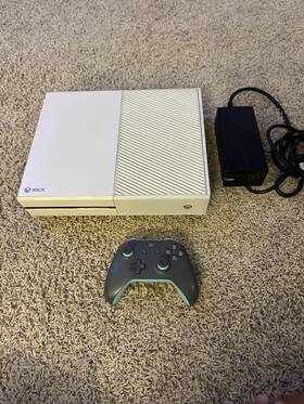Microsoft 5c9-00021 Xbox One 500gb Console White Model 1540 With Power Supply And Cord Working Reset