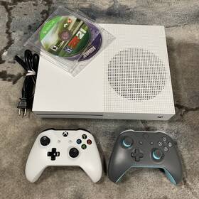 Microsoft 889842307047 Xbox One S 1tb Console - White With 2 Controllers And Games