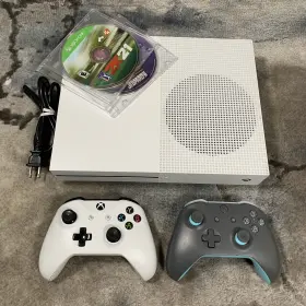 Microsoft 889842307047 Xbox One S 1tb Console - White With 2 Controllers And Games