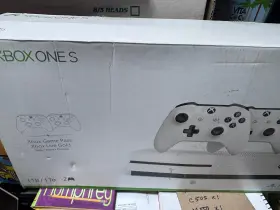 Microsoft 889842308013 Xbox One S 1tb Two-controller Bundle