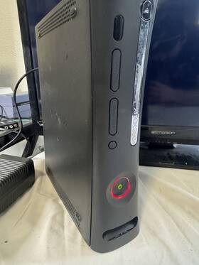 Microsoft 89098391900577781905 Xbox 360 Orignal Console No Controllers Partial Red Ring