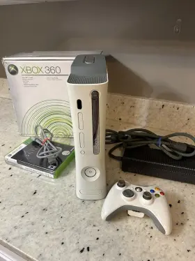 B4j-00174 Microsoft Xbox 360 Console And Adapters Cords Tested Works With Box White