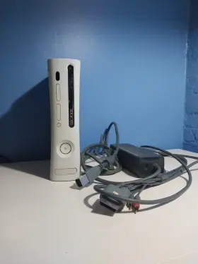 B4j-00179 Microsoft Xbox 360 Pro Launch Edition 60gb White Console B4j-00179 Microsoft Xbox 360 Pro Launch Edition 60gb White Console
