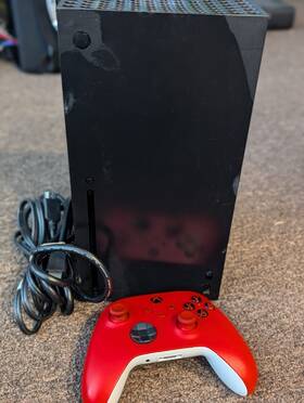 Microsoft Rrt-00027 Xbox Series X 1tb Console Gaming System Black 1882 Used Red Controller