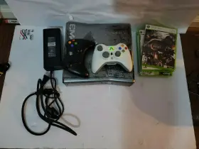 S4k-00024 Microsoft Xbox 360 S Call Of Duty Modern Warfare 3 Mw3 Limited Edition Console