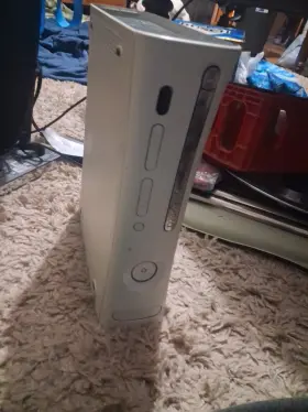 X817627-003 Microsoft Xbox 360 White Console Only No Cords Hard Drive Included