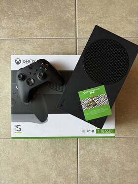 Microsoft Xxu-00001 Xbox Series S Videogame Console 1tb Black. 1 Month Free Game Pass Included