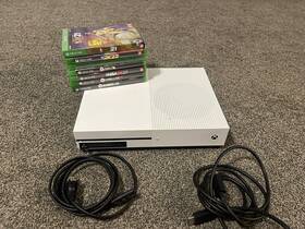 Microsoft Zq900001zq900001 Xbox One S 500gb With Hdmi And Power Cord. 7 Games Included
