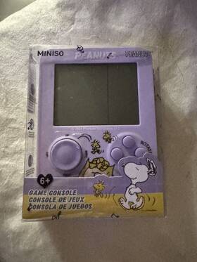 Miniso 936906733657 Handheld Game Console Toy Snoopy Peanuts Purple Lilac Multiple Games New