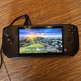 Msi Clawa1051 Claw A1m-051us 7 Inch Handheld Portable Gaming Console Intel Core Ultra 7-155h