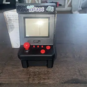 My Arcade 192234043974 Classic Retro Mini Machine Portable Game 100 Fun Games