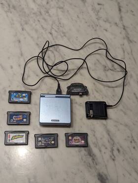 Nintendo 045496441661 Game Boy Advance Sp Pearl Blue Ags-101 Includes Charger Tested 5 Games