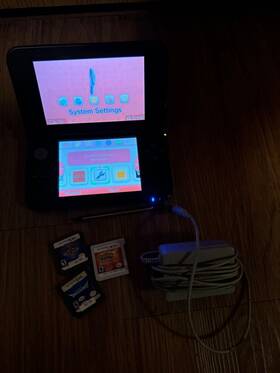 Nintendo 045496780388 3ds Xl Console With Pre-installed Mario Kart 7 And Pokemon Sun