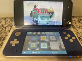 Nintendo 045496782474 Special Edition Hylian Shield 2ds Xl With Zelda A Link Between Worlds Complete