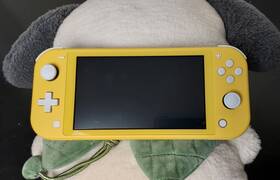 Nintendo 045496882709 Used Switch Lite 32gb Handheld Console - Yellow