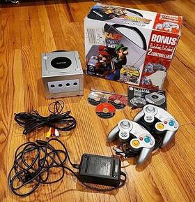 Nintendo 045496941550 Gamecube Platinum System Mario Kart Double Dash Bundle W 2 Xtra Games