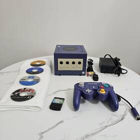 Nintendo 11864768 Gamecube Indigo Console Bundle 4 Games 1 Controllers Memory Card 251