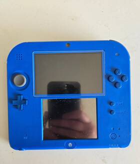 Nintendo 2202332 2ds Handheld System - Blue With Hard Shell Case And Charger Tested