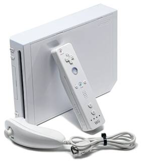 Nintendo 400029027130 Refurbished Wii - White Good