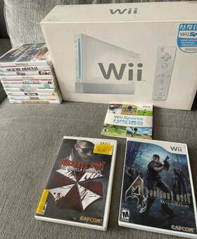Nintendo 603784367163 Wii Console With Sports - Extra Games
